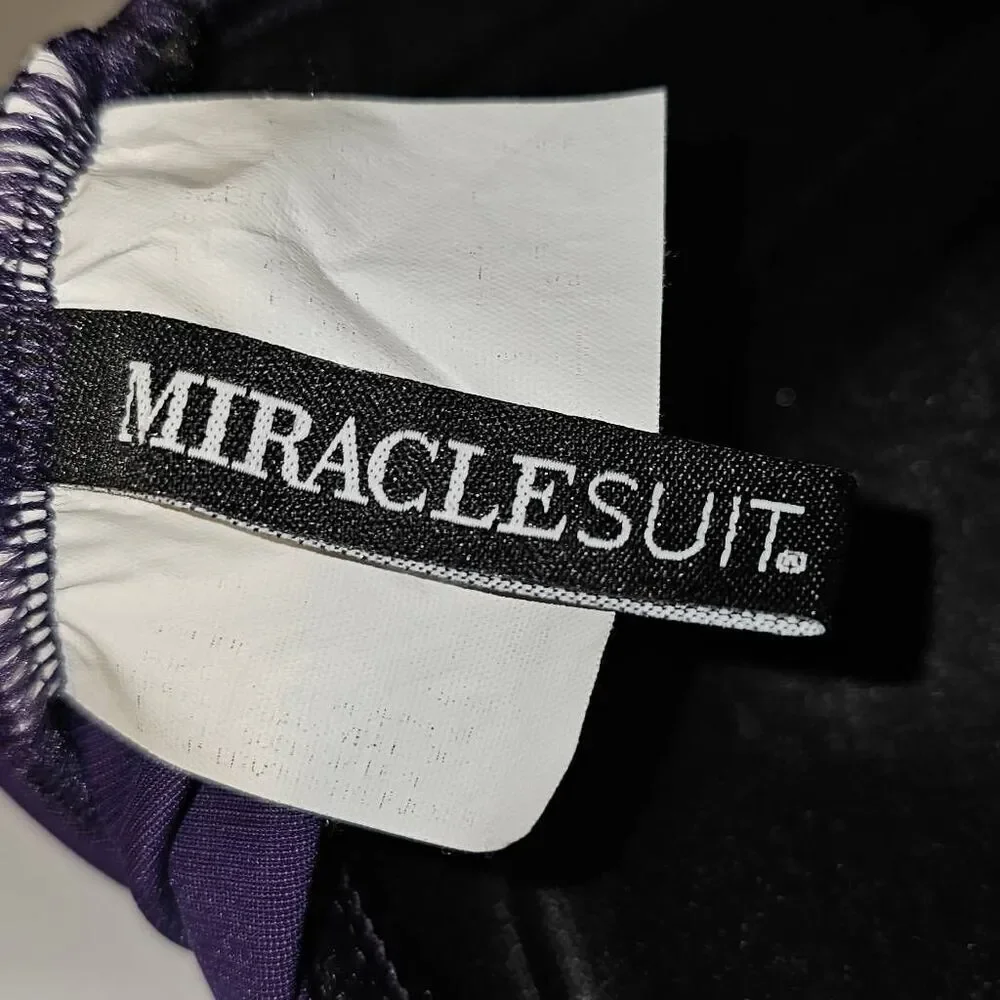 Miraclesuit Womens Purple One Piece Swimsuit 14‎ Large